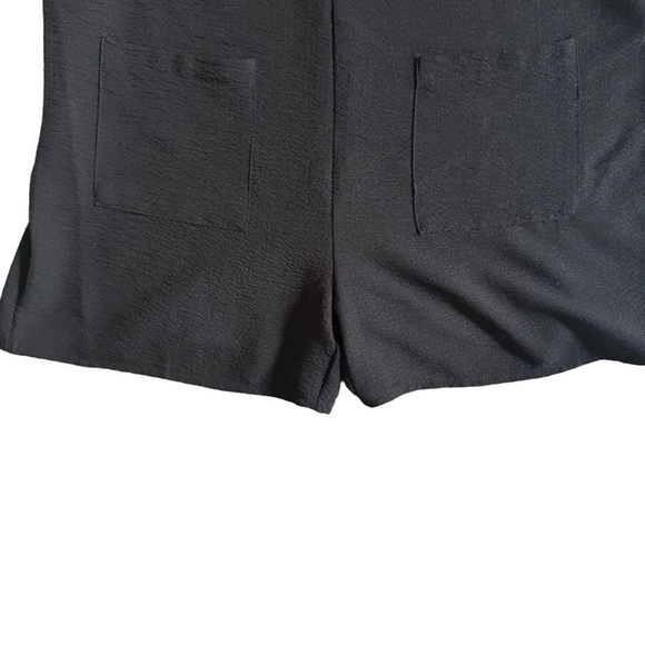 SHEIN BLACK OVERALL SLEEVELESS ROMPER / COVERUP WITH POCKETS & ADJUSTABLE STRAPS - Picture 4 of 8